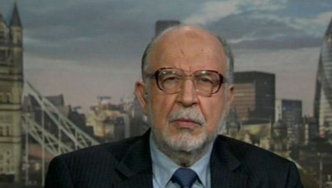 L'ancien premier ministre sous Chadli, Abdelhamid Brahimi rentre d'exil (Vidéo)