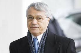 Chakib Khelil est rentré en Algérie