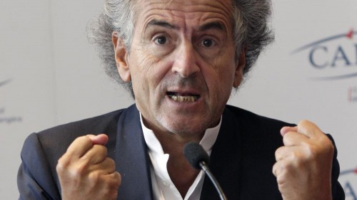 Bernard-Henri Lévy soutient la manifestation du MAK