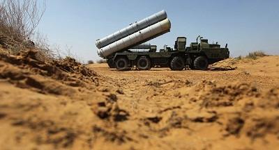 Washington tente d’empêcher la Russie de livrer des S-300 à l’Iran