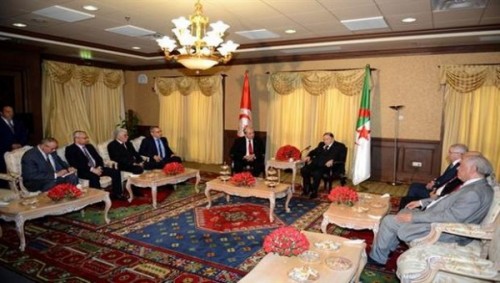 Le président Bouteflika reçoit le président de l'Assemblée des représentants de Tunisie