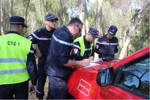 Des experts français forment des sapeurs pompiers algériens