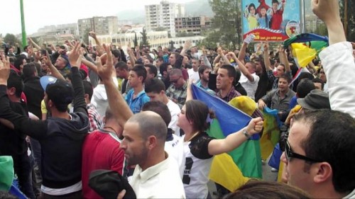 Printemps berbère : Le RCD et le MAK marchent à Tizi Ouzou