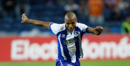 Liverpool prêt à payer 60 millions d'euros afin d'enrôler Yacine Brahimi