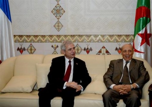 Bartolone : L’incident créé par le Tweet de Valls sur Bouteflika "est clos"