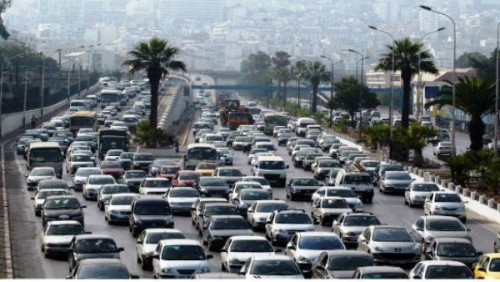 Alger paralysée par 450.000 véhicules aux heures de pointe