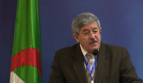 Ouyahia : L'Algérie cible de complots et manœuvres internes dirigés depuis l'étranger