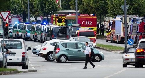 Fusillade à Munich : au moins 9 morts, trois tireurs en fuite