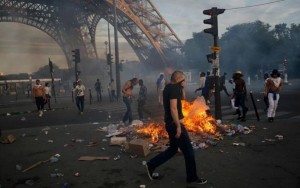 Euro 2016 : des incidents éclatent près de la fan zone parisienne