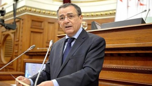Bouchouareb : réduire les importations de 30 milliards de dollars en 4 ans