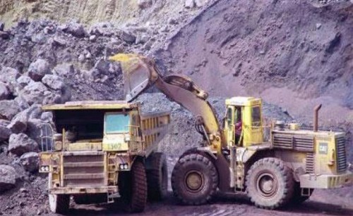 Contribution sur l’industrie minière : d’anciens hauts responsables du secteur s’expriment