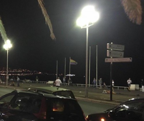 Attentat terroriste à Nice, au moins 84 morts et plus de 50 blessés (actualisé)