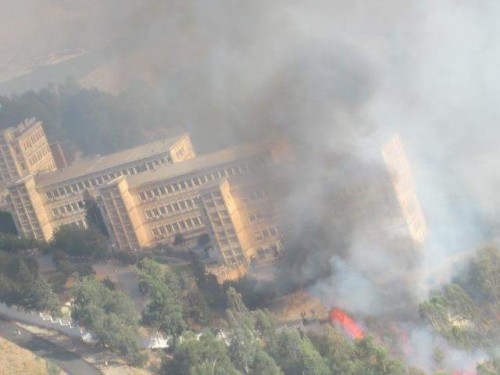 Tizi Ouzou : Incendies dans une cité U et près d'une unité du CHU