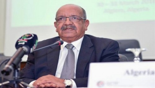 La démocratie contre l’extrémisme et le terrorisme : Le débat s’ouvre à Alger