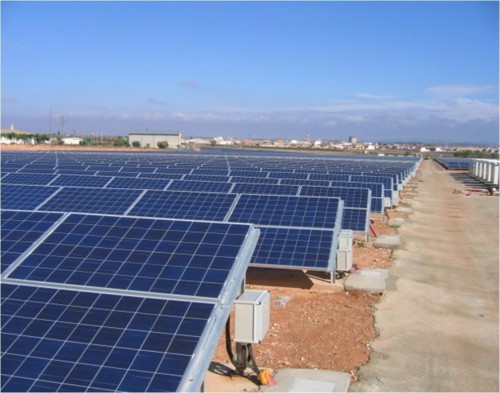 Réalisation d'une centrale photovoltaïque avant fin 2016 à Ouargla